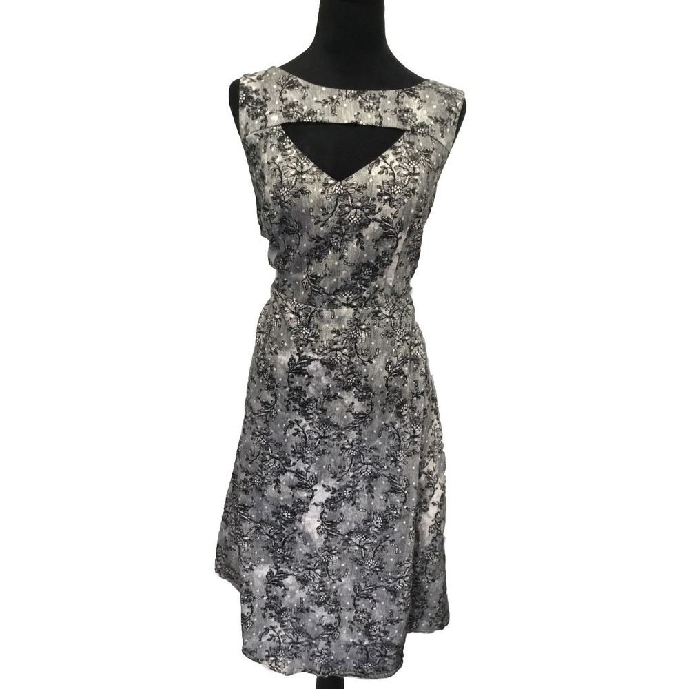 Tori's Dress 16 Black/white Fit And Flare